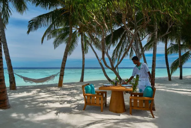 Отель-резорт Raffles Maldives Meradhoo 5* +